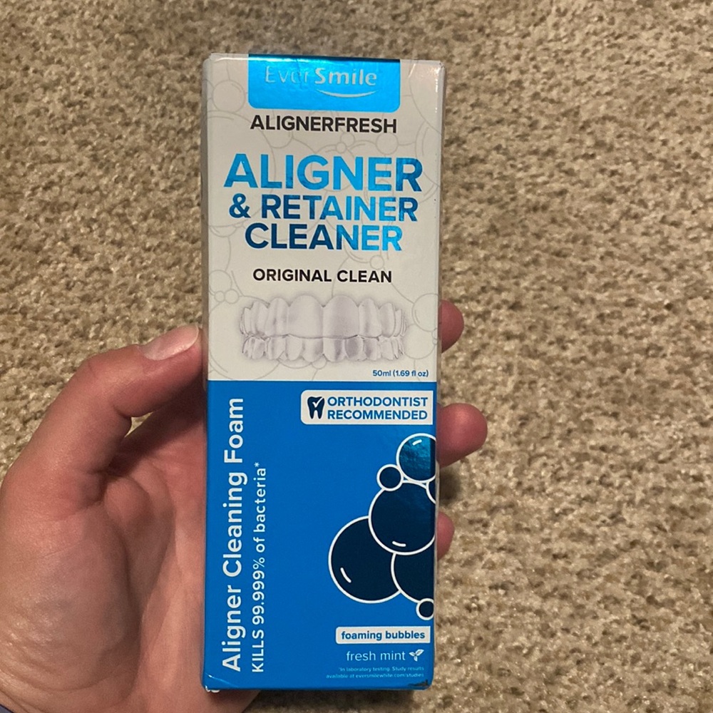 Aligner and Retainer Cleaner